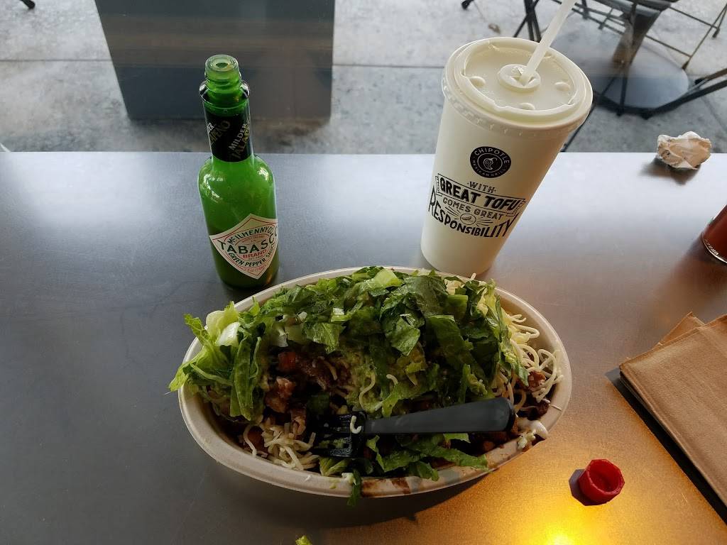Chipotle Mexican Grill | restaurant | 2944 W Imperial Hwy, Inglewood, CA 90303, USA | 3237792619 OR +1 323-779-2619
