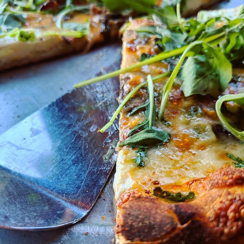 Salvatores Tomato Pies | restaurant | 912 E Johnson St, Madison, WI 53703, USA | 6082386040 OR +1 608-238-6040