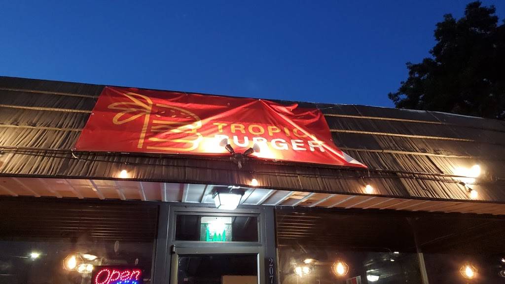 Tropical Burger | restaurant | 207 NE Main St, Easley, SC 29640, USA | 8646448973 OR +1 864-644-8973