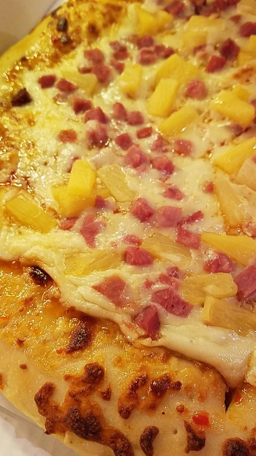 Coccas Pizza | restaurant | 18 E McKinley Way, Youngstown, OH 44514, USA | 3307577555 OR +1 330-757-7555