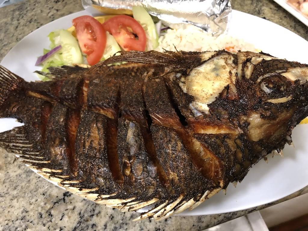 Mariscos Los Compadres | restaurant | 410 Rodriguez St, Watsonville, CA 95076, USA | 8313194528 OR +1 831-319-4528