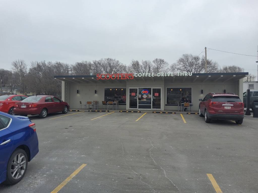 Scooters Coffee | bakery | 7772 Cass St, Omaha, NE 68114, USA | 4023430000 OR +1 402-343-0000