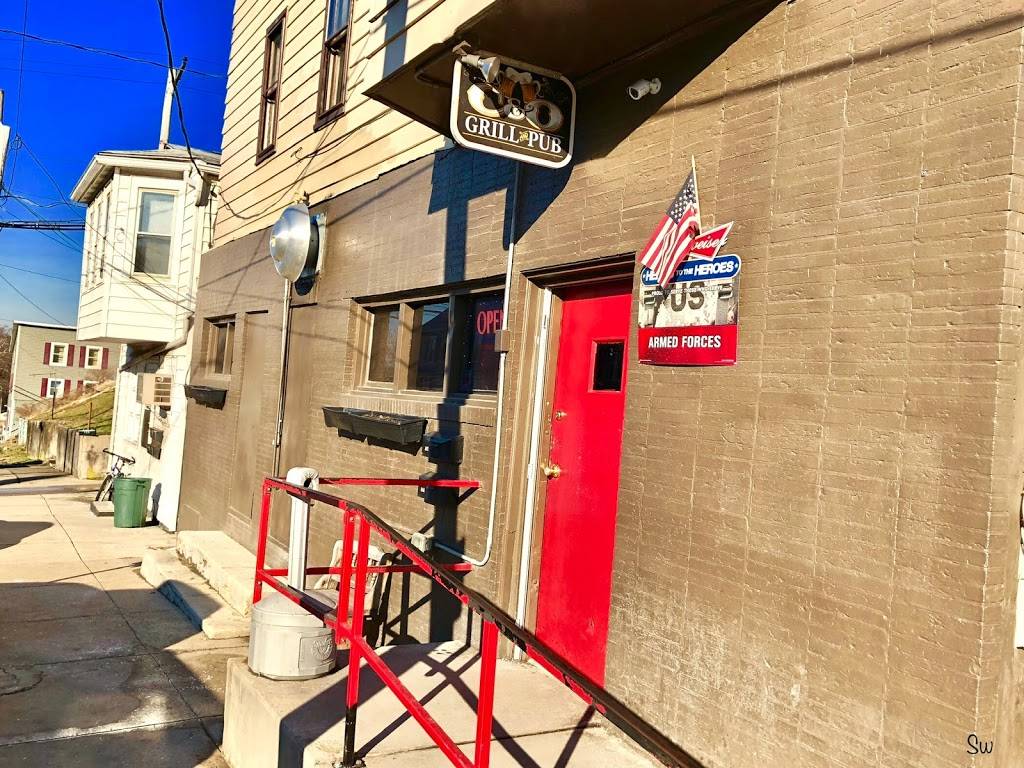 C&O grill and pub | restaurant | 111 N Conococheague St, Williamsport, MD 21795, USA | 2403668203 OR +1 240-366-8203
