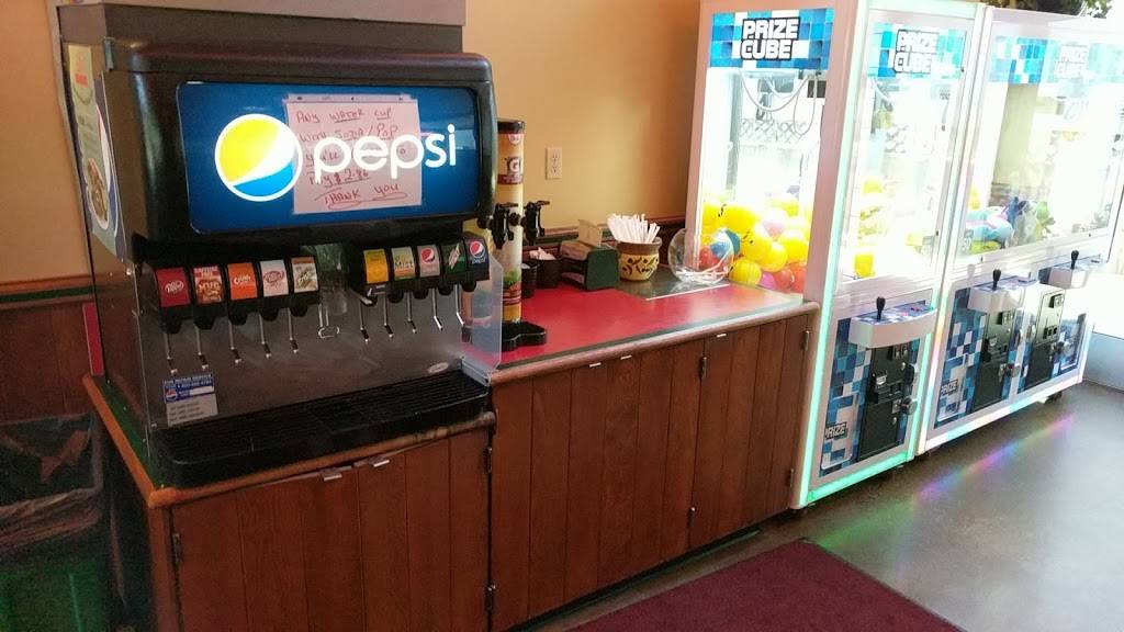 Alfys Pizza | restaurant | 19121 US-2, Monroe, WA 98272, USA | 3607947775 OR +1 360-794-7775