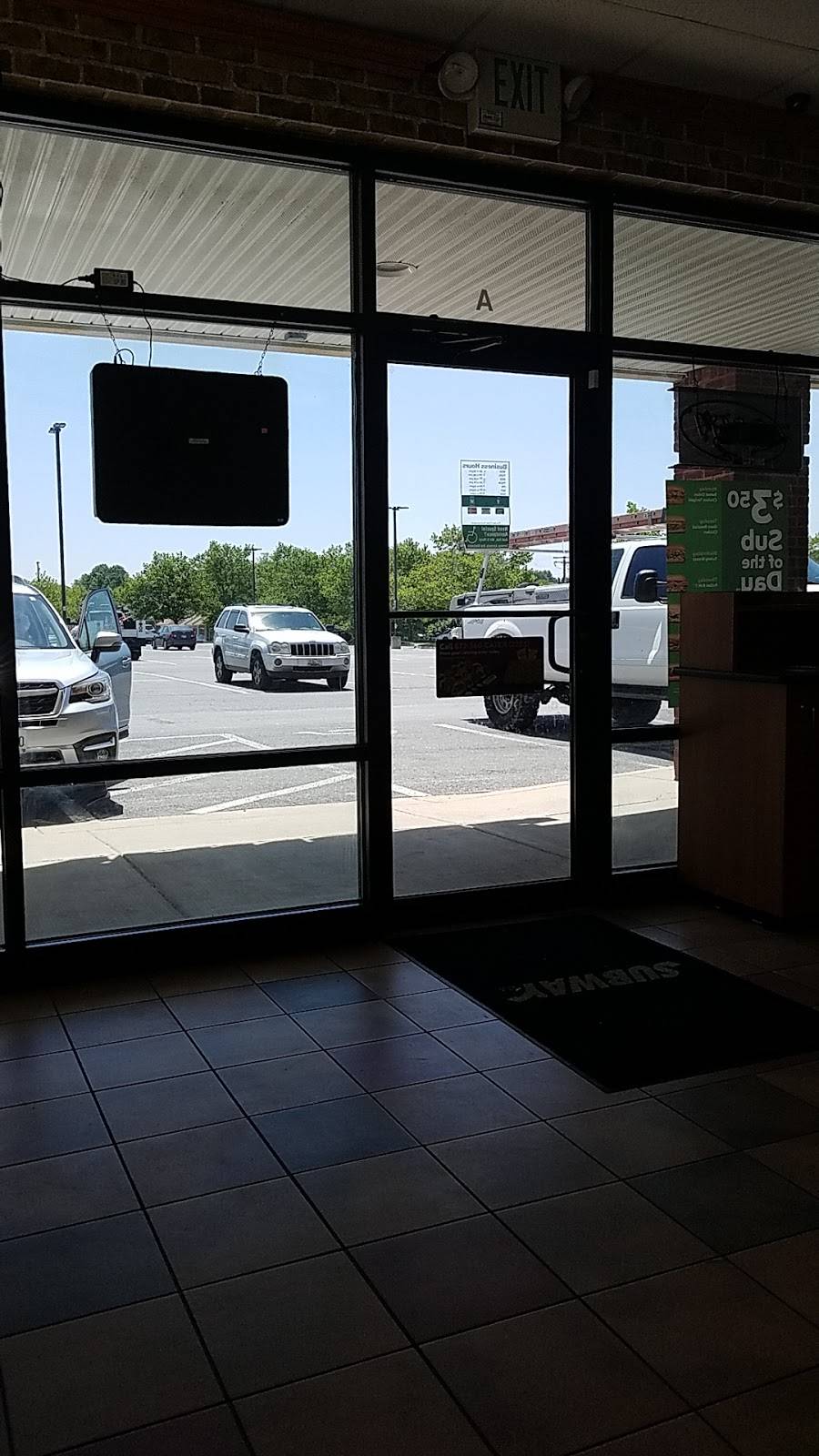 Subway Restaurants | restaurant | 703 Lisbon Center Dr Suite A, Woodbine, MD 21797, USA | 4104896912 OR +1 410-489-6912