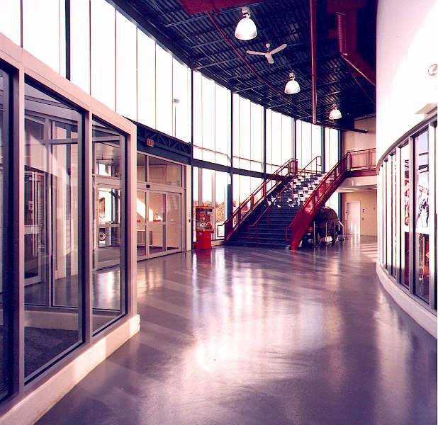 Canlan Ice Sports | restaurant | 2300 Cornwall Rd, Oakville, ON L6J 7T9, Canada | 9058456989 OR +1 905-845-6989