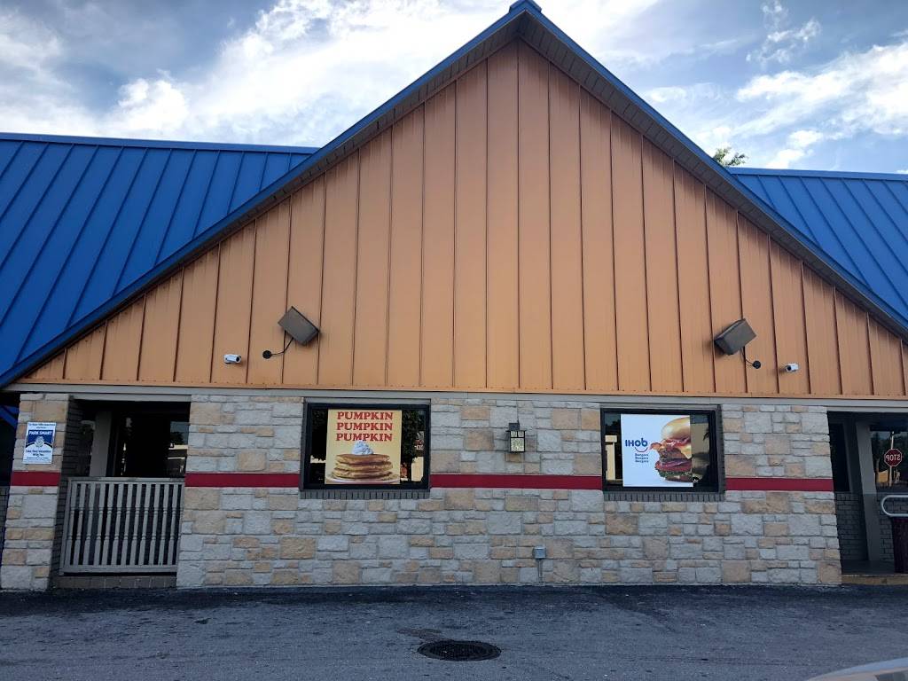 IHOP | restaurant | 285 NW 42nd Ave, Miami, FL 33126, USA | 3056431210 OR +1 305-643-1210