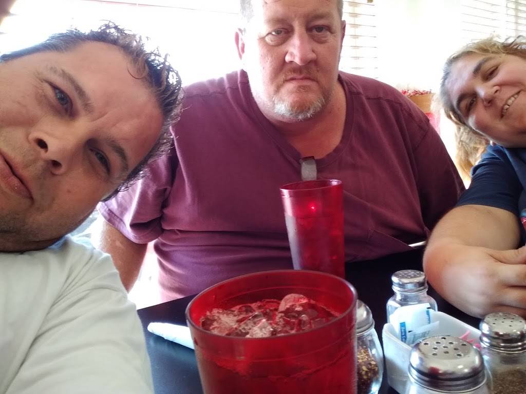 Blazin Pizza Company | restaurant | 303 Locust St, Point, TX 75472, USA | 9035134329 OR +1 903-513-4329