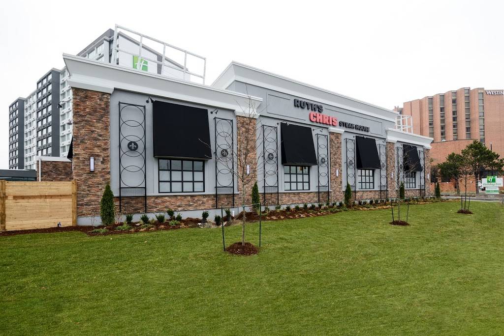 Ruths Chris Steak House | restaurant | 970 Dixon Rd Building B, Etobicoke, ON M9W 1J9, Canada | 6477975400 OR +1 647-797-5400