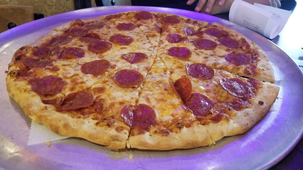 Jerrys Subs and Pizza | meal takeaway | 1918, 3513 East-West Hwy, Hyattsville, MD 20782, USA | 3015594661 OR +1 301-559-4661