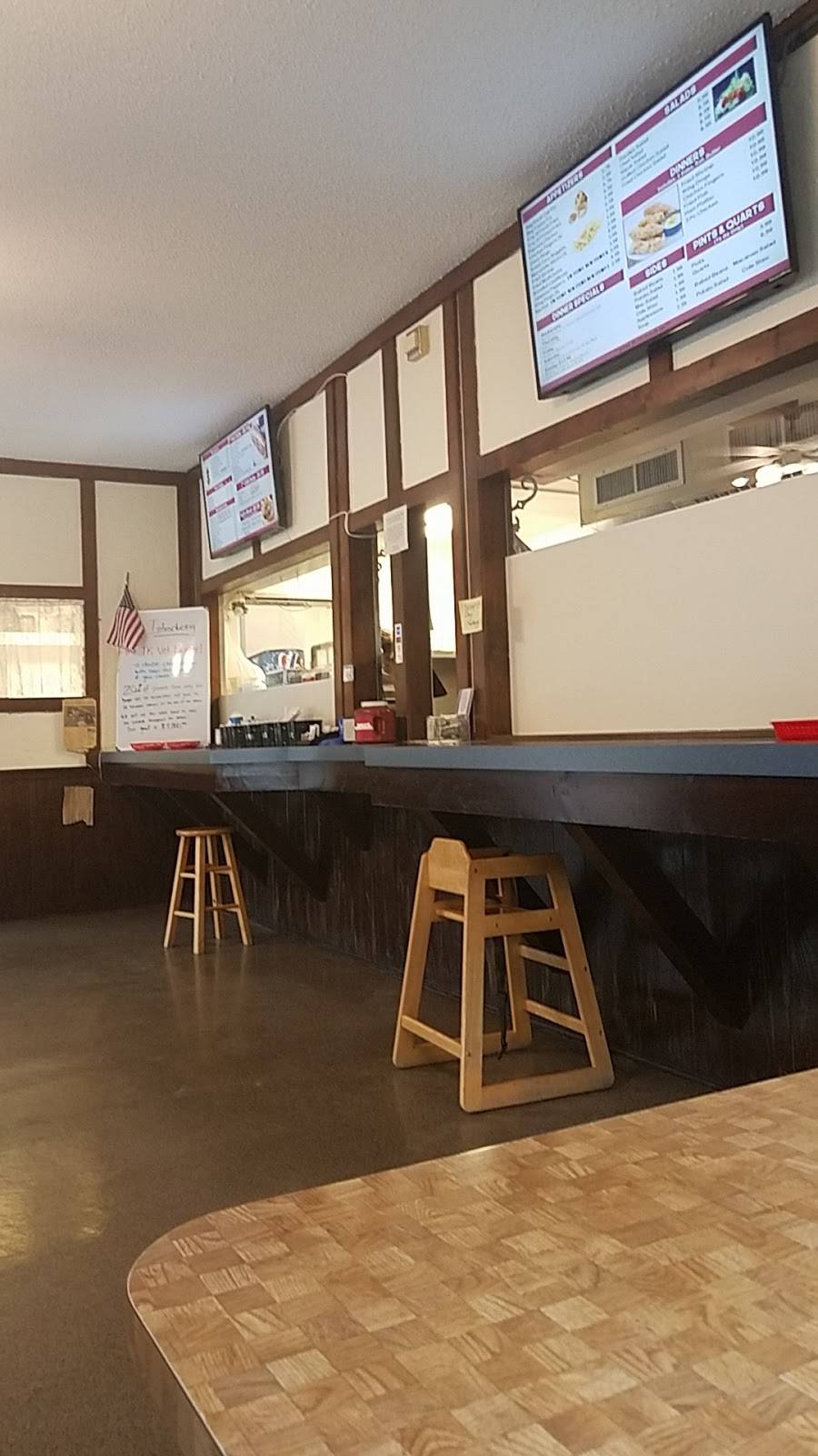 Twin Kiss Restaurant | restaurant | 2495 N Eagle Valley Rd, Howard, PA 16841, USA | 8143551322 OR +1 814-355-1322