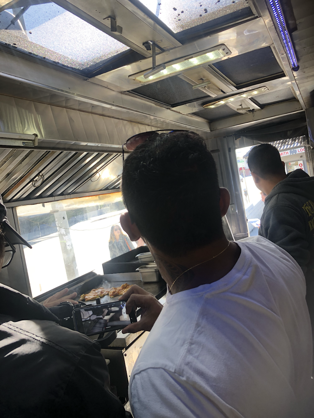 The King of Grill | restaurant | 1525 N La Brea Ave, Los Angeles, CA 90028, USA | 3233459684 OR +1 323-345-9684