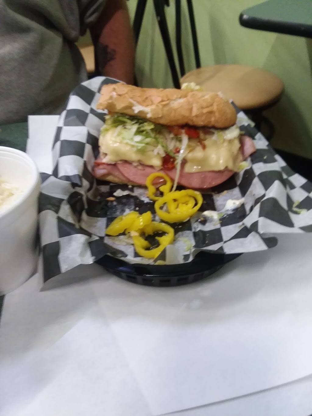 THE SUB HUB | restaurant | 417 E Main St, Reynoldsville, PA 15851, USA | 8146532762 OR +1 814-653-2762