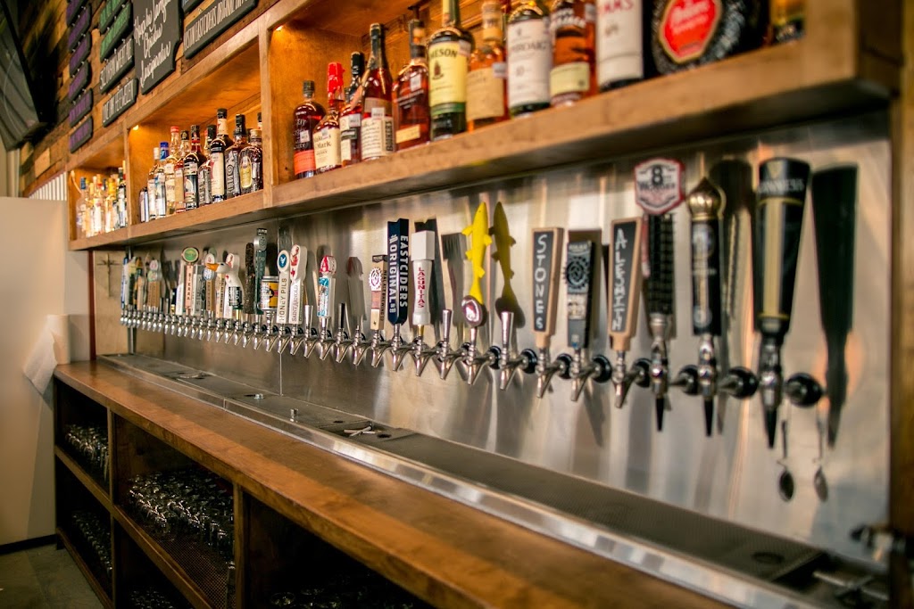 Deacon Baldys Bar & Food Trucks | restaurant | 5447 Farm to Market Rd 1488, Magnolia, TX 77354, USA | 2816502558 OR +1 281-650-2558