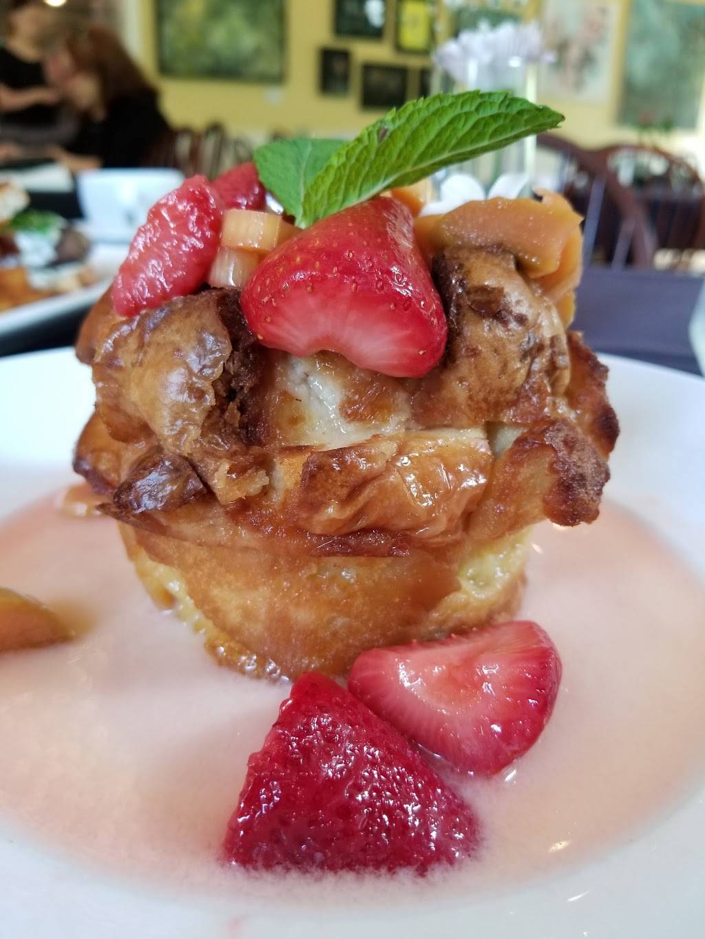 The Red Oak Restaurant | restaurant | 4410 200th Ave, Bristol, WI 53104, USA | 2628578588 OR +1 262-857-8588