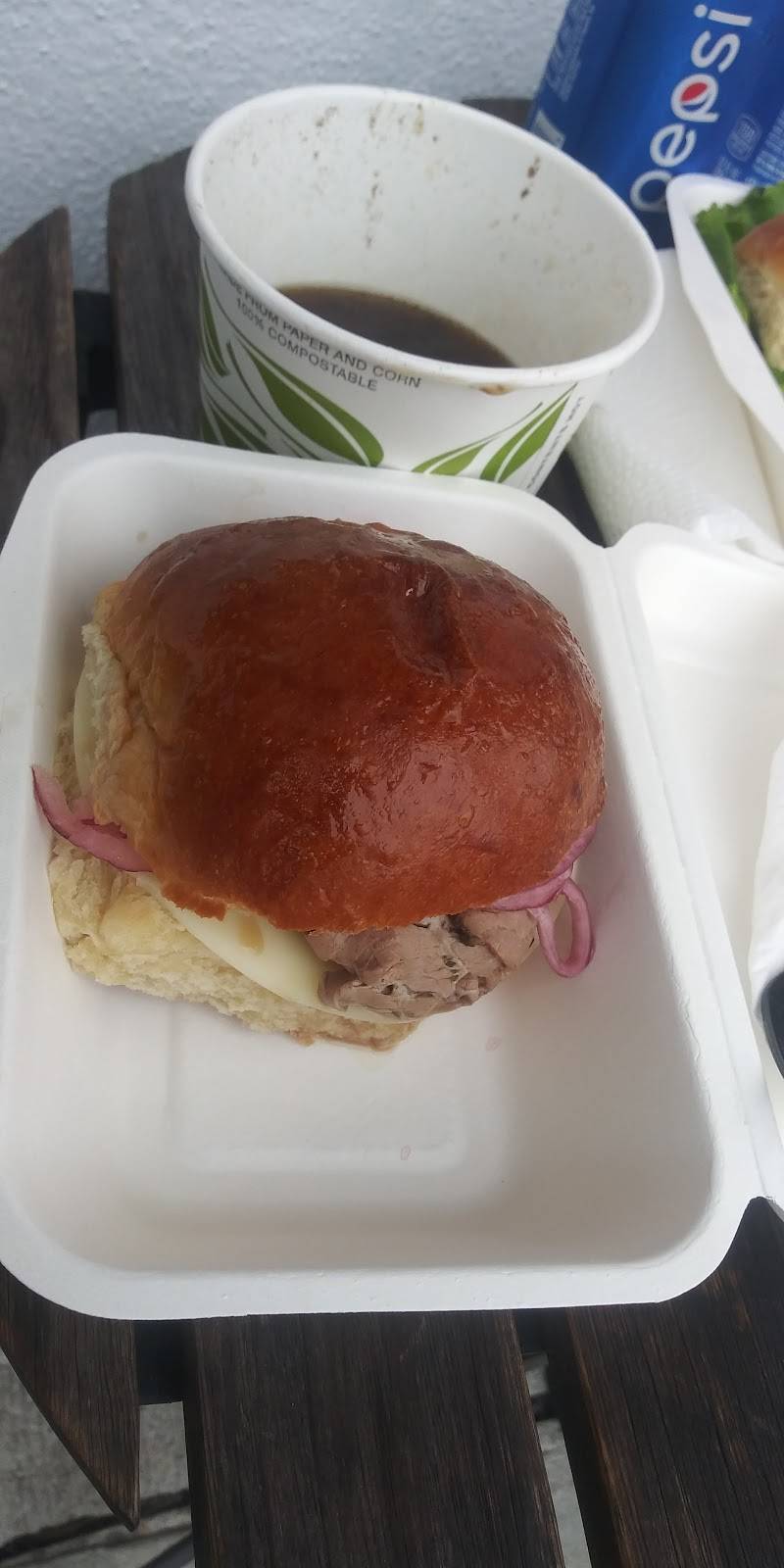 House of the Rising Buns | bakery | 950 Price St, Pismo Beach, CA 93449, USA | 8055563286 OR +1 805-556-3286