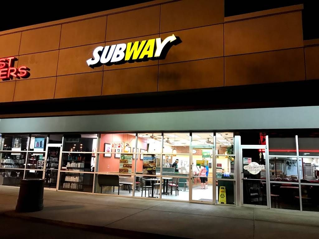 Subway | meal takeaway | 1670 E Cheyenne Mt Blvd Ctr #836-C, Colorado Springs, CO 80906, USA | 7195388606 OR +1 719-538-8606