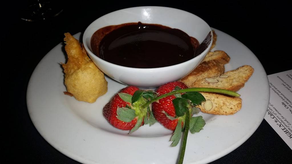 CRÚ Food & Wine Bar - (The Shops at Legacy) | restaurant | 7201 Bishop Rd, Plano, TX 75024, USA | 9723129463 OR +1 972-312-9463