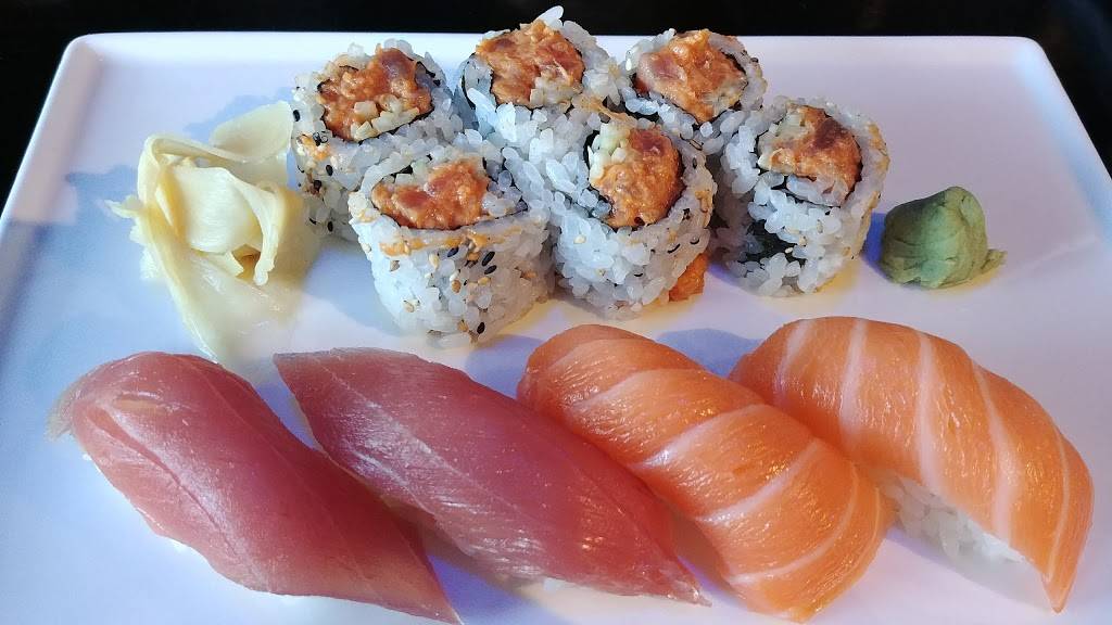 Ken Shin Asian Diner | restaurant | 301 Spring Garden St, Philadelphia, PA 19123, USA | 2159258887 OR +1 215-925-8887