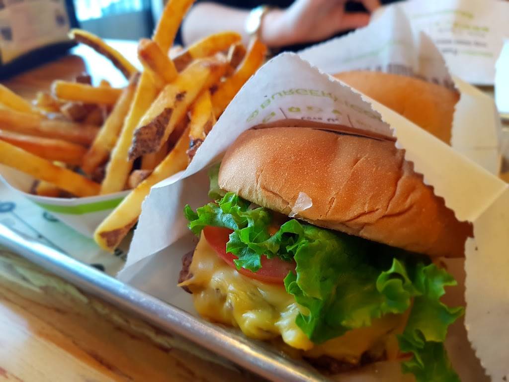 BurgerFi | restaurant | 2145 Interstate Dr D-3, Opelika, AL 36801, USA | 3347597040 OR +1 334-759-7040