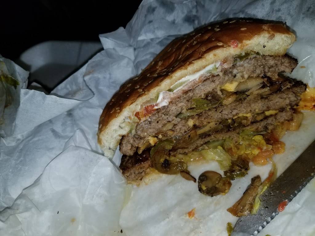 Fat Mos | restaurant | 106 Madison St, Madison, TN 37115, USA | 6158604507 OR +1 615-860-4507