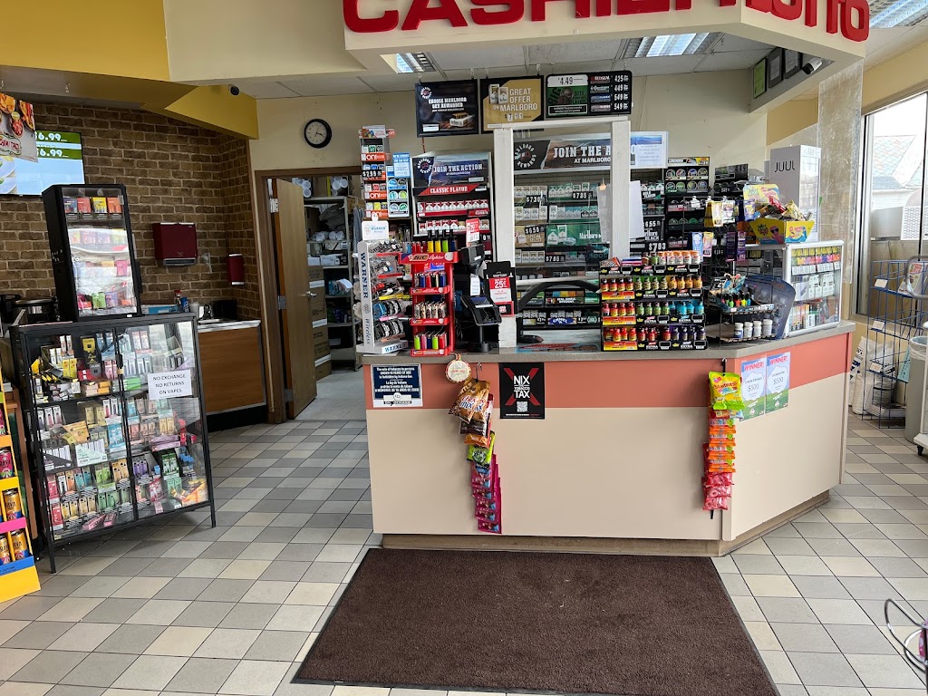 Four Corners Phillip 66 | restaurant | 3955 E Bellefontaine Rd, Hamilton, IN 46742, USA | 2604667786 OR +1 260-466-7786