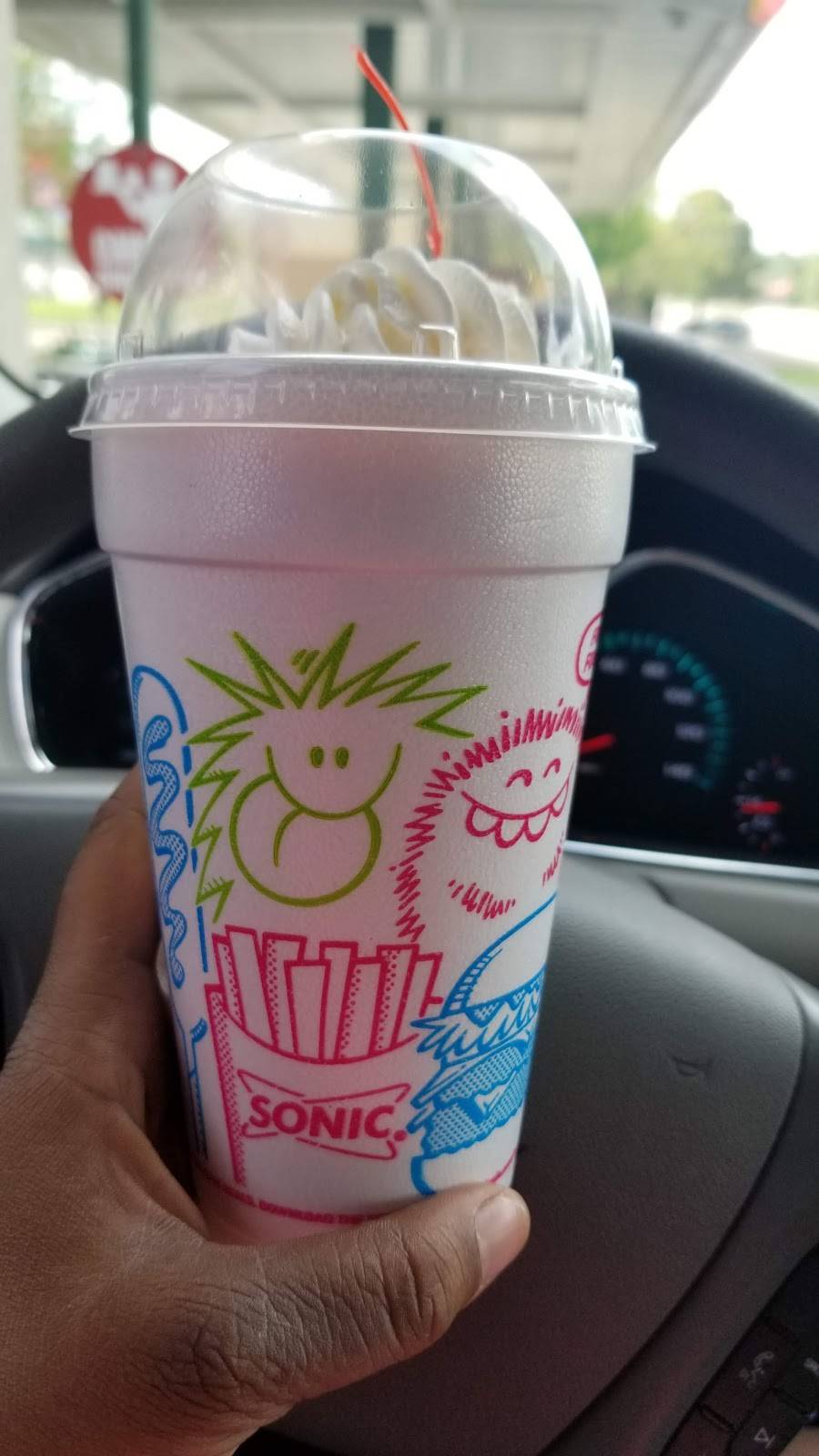 Sonic Drive-In | restaurant | 603 S 8th St, Colorado Springs, CO 80905, USA | 7196346692 OR +1 719-634-6692