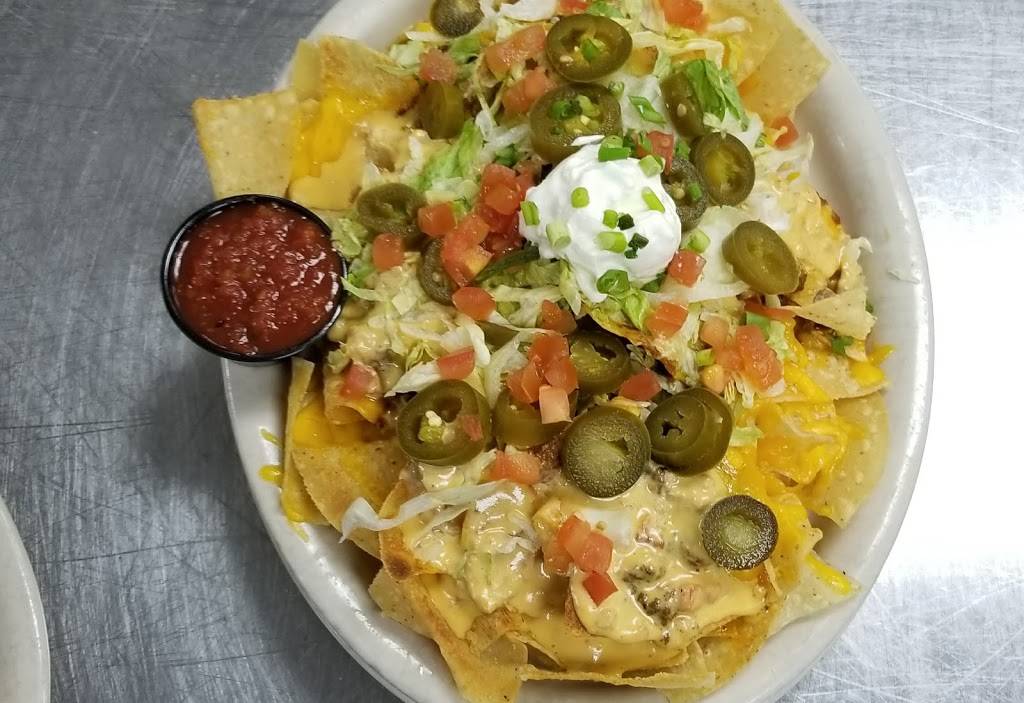 Redneck Heaven Restaurant & Bar | restaurant | 701 North Watson Road SH, 360 Rd to Six Flags St, Arlington, TX 76011, USA | 8178550100 OR +1 817-855-0100