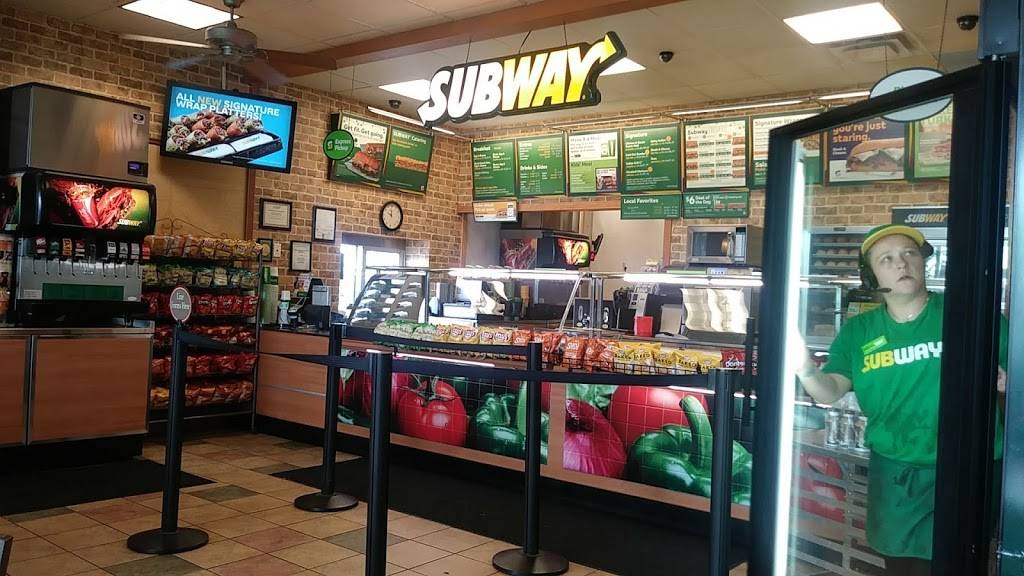 Subway | restaurant | 6807 Lima Rd, Fort Wayne, IN 46818, USA | 2604898975 OR +1 260-489-8975