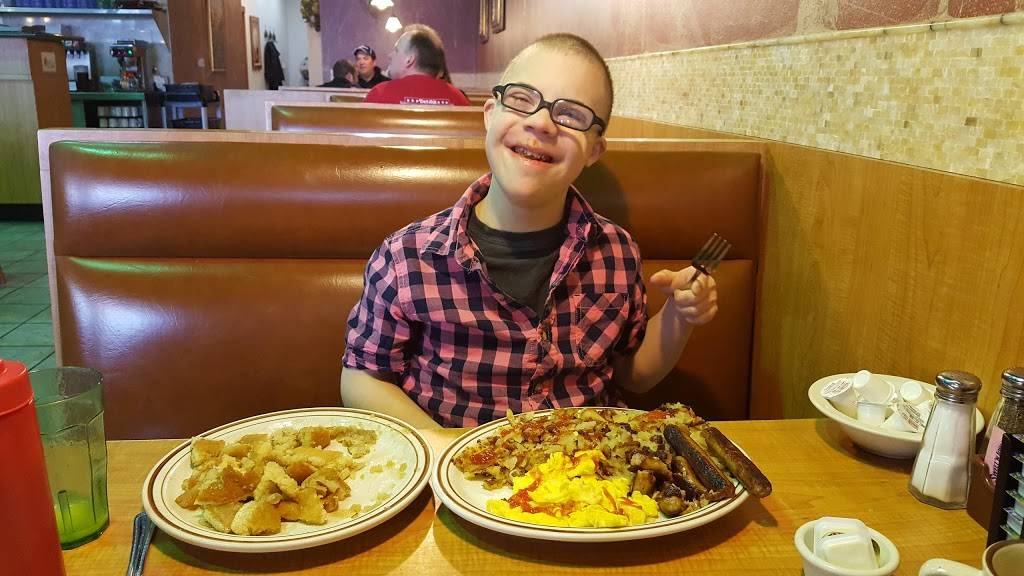 Biffs Coney Island | restaurant | 3050 Union Lake Rd 8K, Commerce Charter Twp, MI 48382, USA | 2483667400 OR +1 248-366-7400