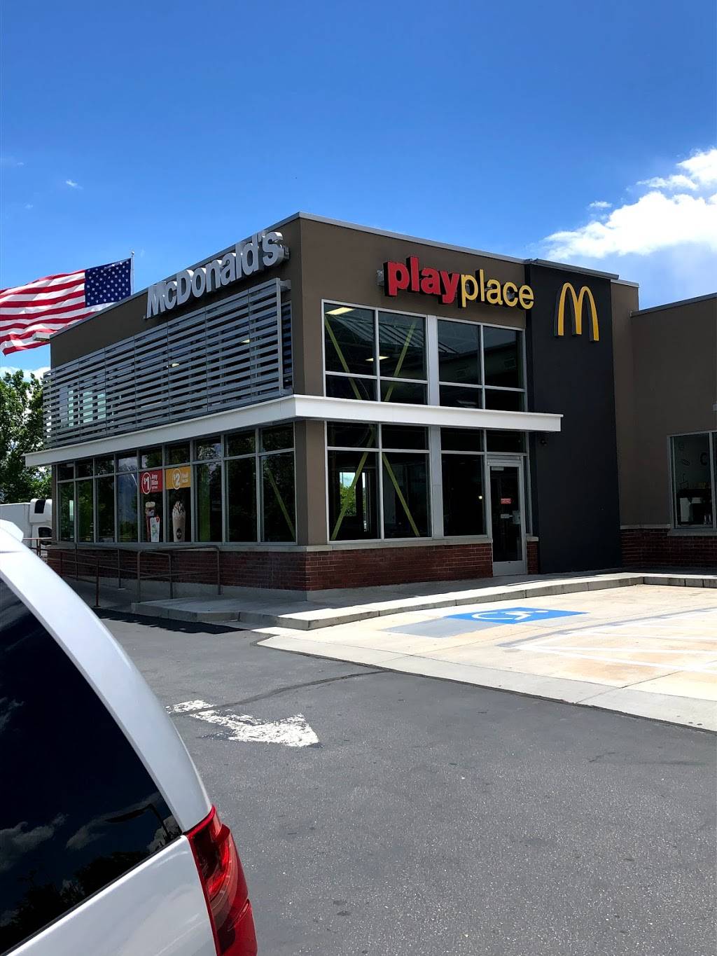 McDonalds | cafe | 3963 W 9000 S, West Jordan, UT 84088, USA | 8012821700 OR +1 801-282-1700
