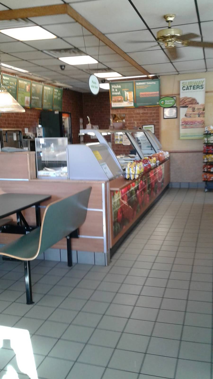 Subway | meal takeaway | 2111 Conrad Hilton Blvd Ave, Cisco, TX 76437, USA | 2544421990 OR +1 254-442-1990