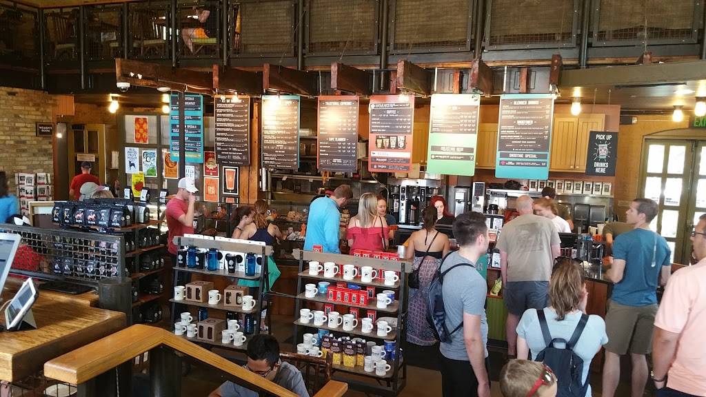 Colectivo Coffee Lakefront | cafe | 1701 N Lincoln Memorial Dr, Milwaukee, WI 53202, USA | 4142234551 OR +1 414-223-4551