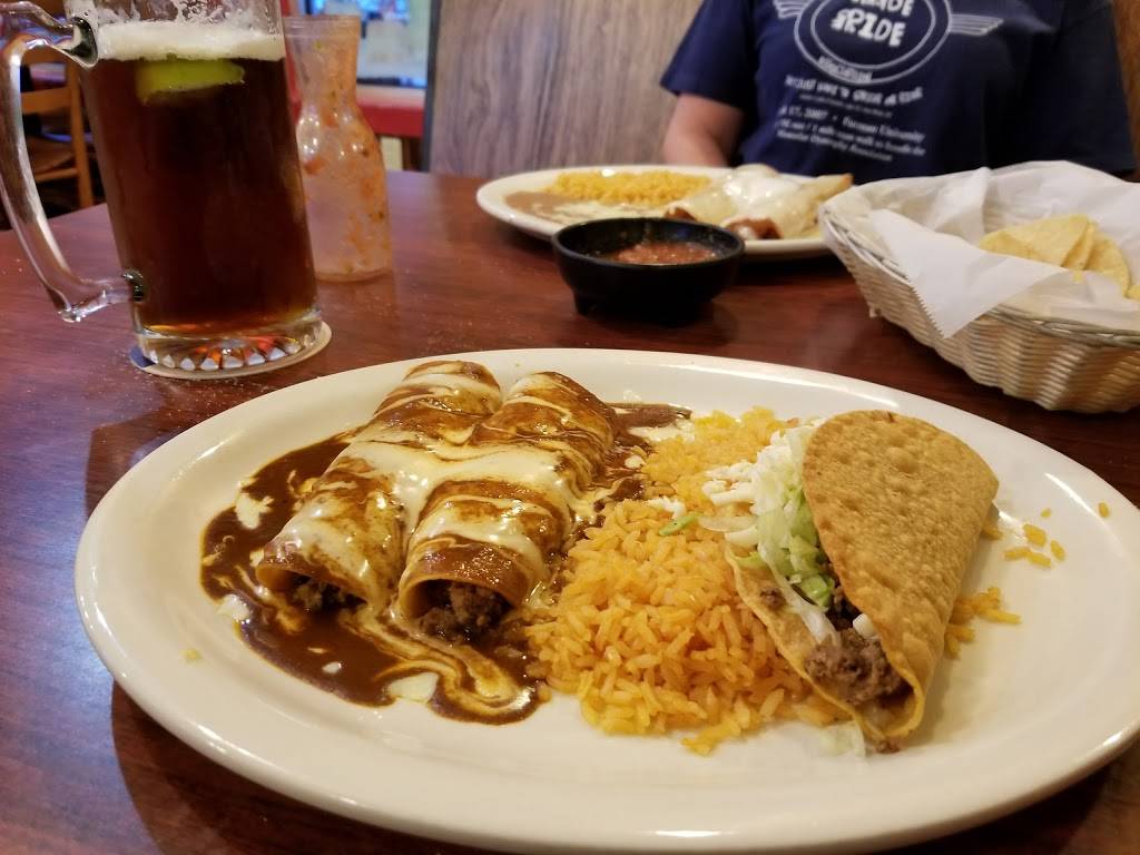 El Manzanillo | restaurant | 30 Dillard Rd, Highlands, NC 28741, USA | 8285260608 OR +1 828-526-0608