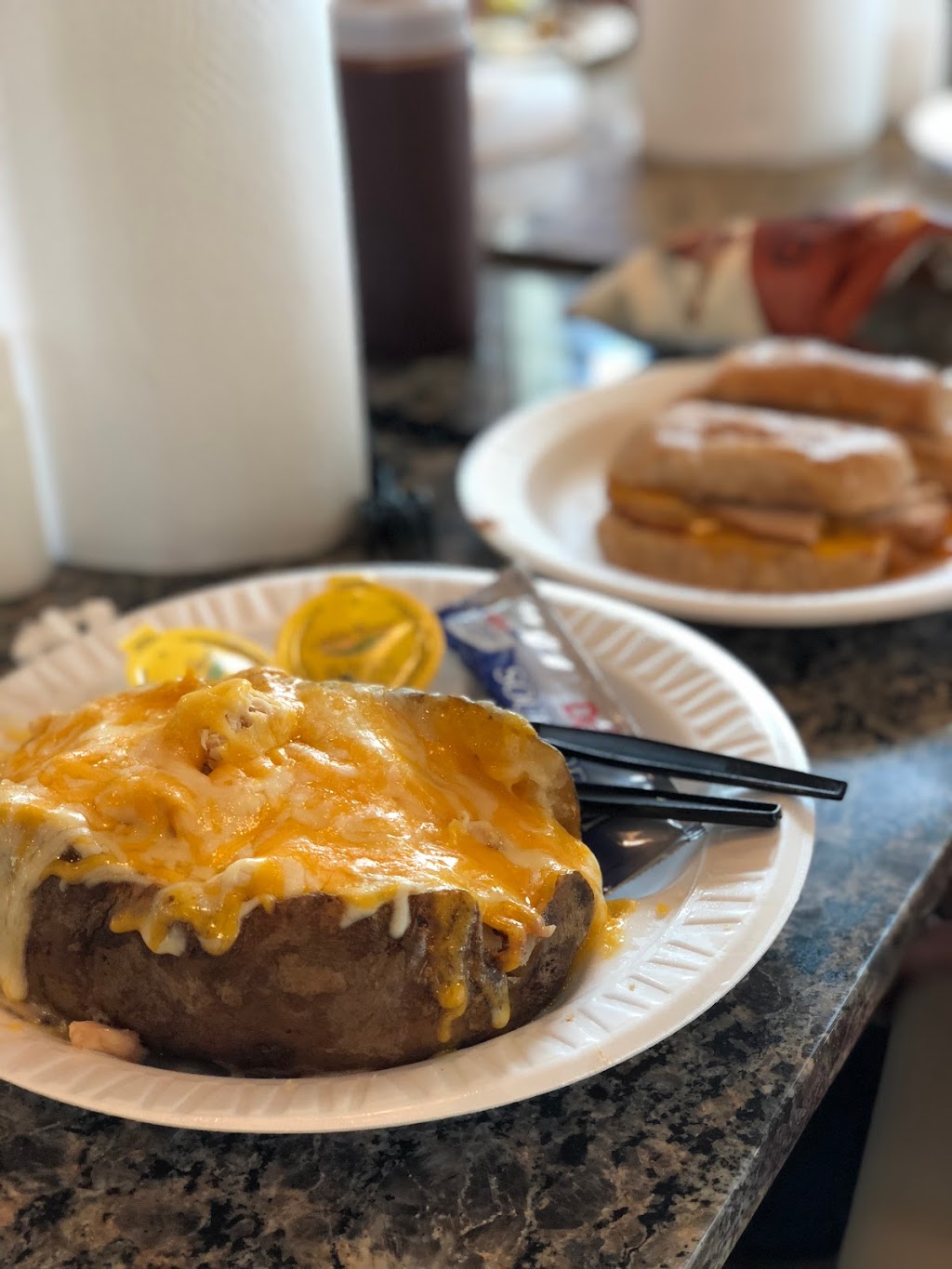 SMOKEHOUSE | restaurant | 5477 Quitman Hwy, North Hodge, LA 71247, USA | 3182595605 OR +1 318-259-5605