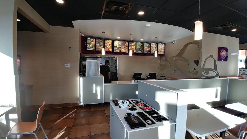 Taco Bell | meal takeaway | 7123 Village Pkwy, Dublin, CA 94568, USA | 9258330713 OR +1 925-833-0713
