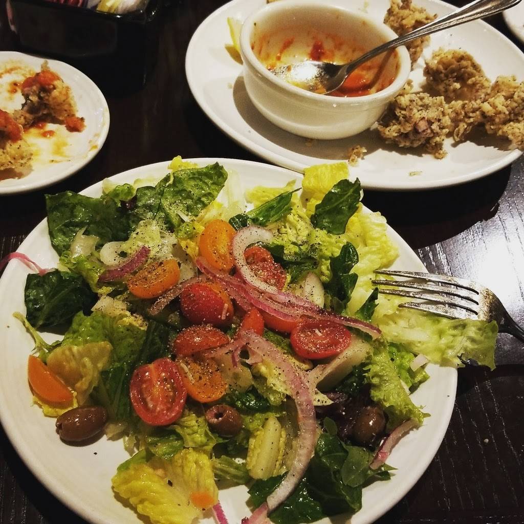 Carrabbas Italian Grill | restaurant | 5820 Red Bug Lake Rd, Winter Springs, FL 32708, USA | 4076966600 OR +1 407-696-6600