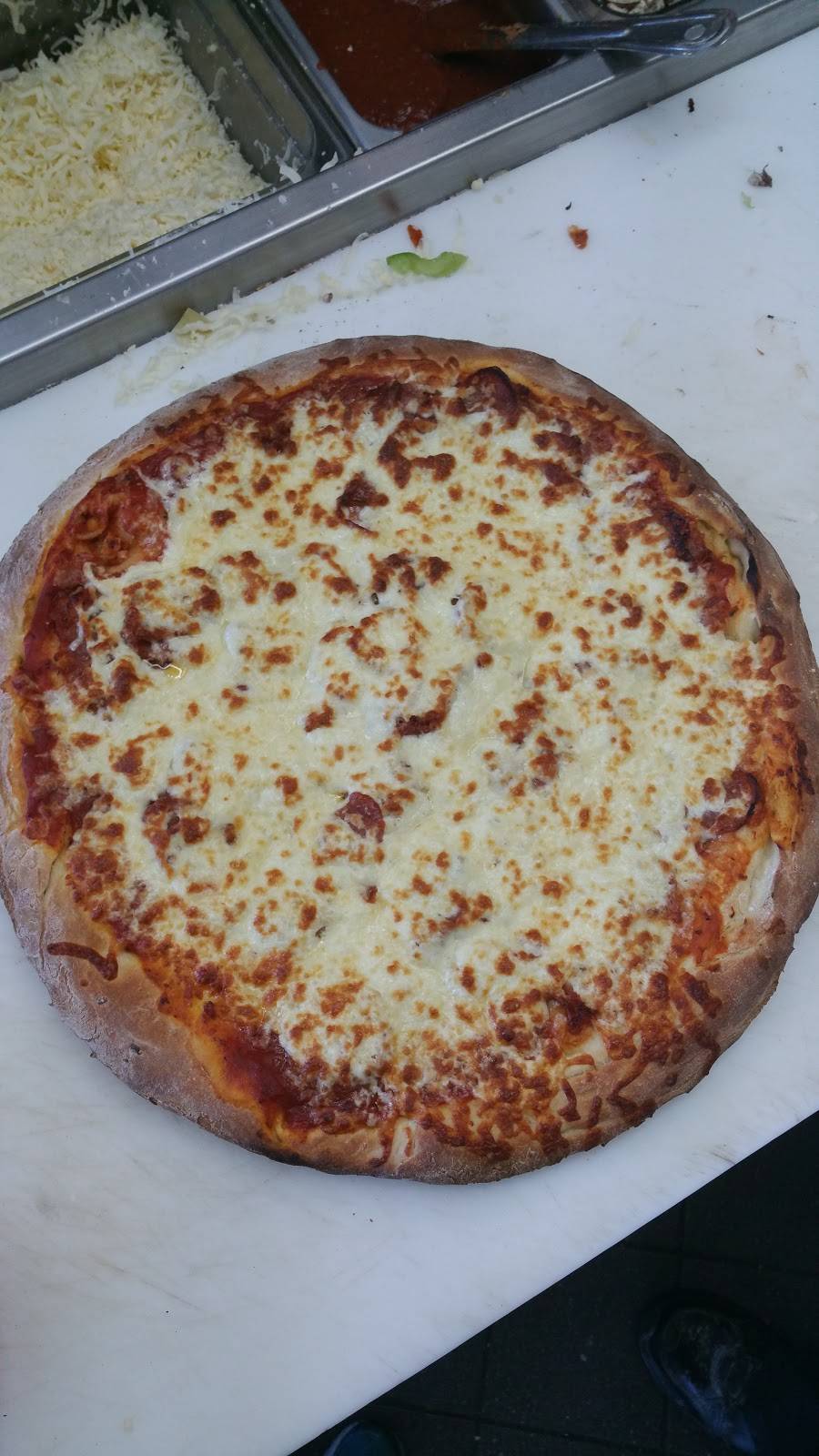 Restaurant Nouveau Dagenais | restaurant | 4770 Boulevard Dagenais O, Laval, QC H7R 4G5, Canada | 4506273333 OR +1 450-627-3333