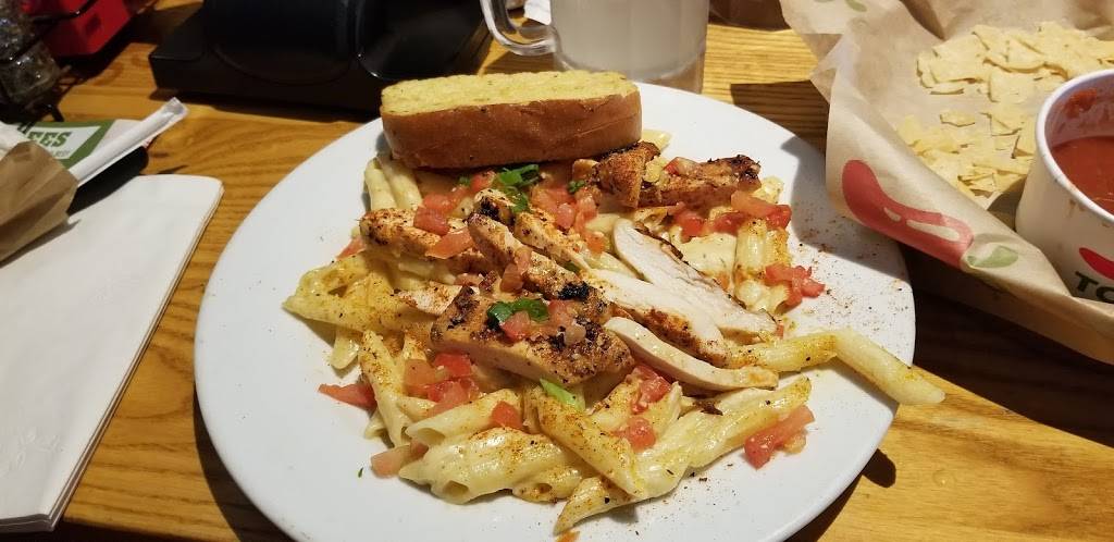 Chilis Grill & Bar | restaurant | 21769 State Rd 7, Boca Raton, FL 33428, USA | 5614513771 OR +1 561-451-3771