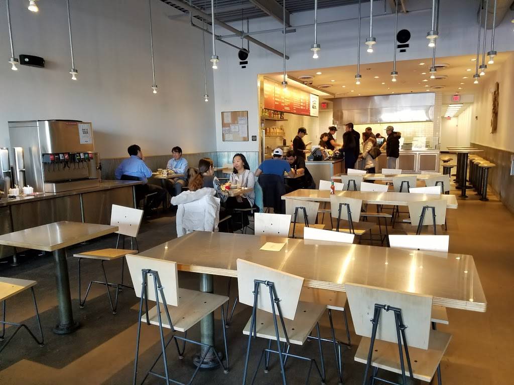 Chipotle Mexican Grill | restaurant | 44 Great Neck Rd, Great Neck, NY 11021, USA | 5164670505 OR +1 516-467-0505