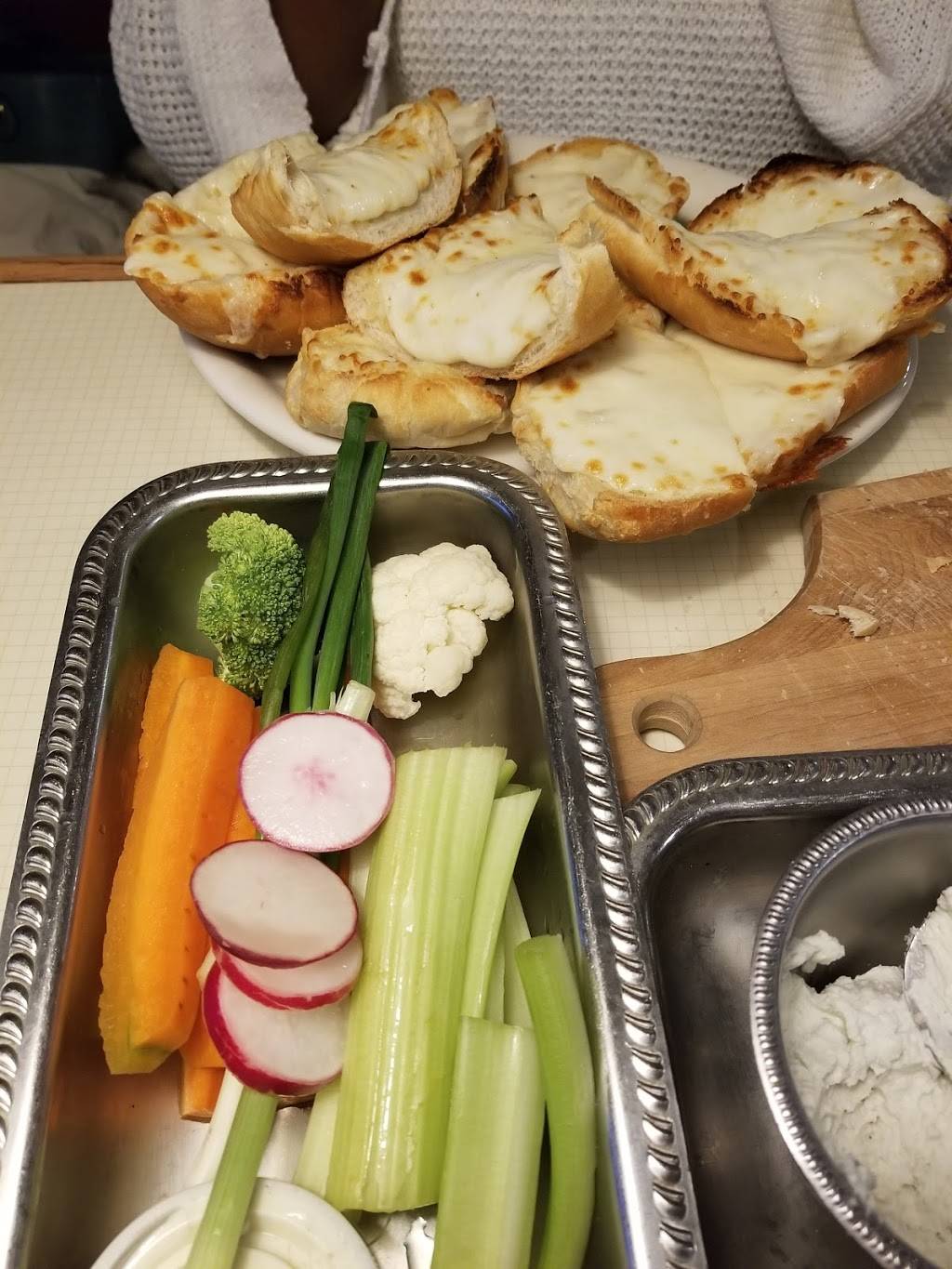 Carlos Restaurant | meal takeaway | 560 W 14th Pl, Chicago Heights, IL 60411, USA | 7087479480 OR +1 708-747-9480