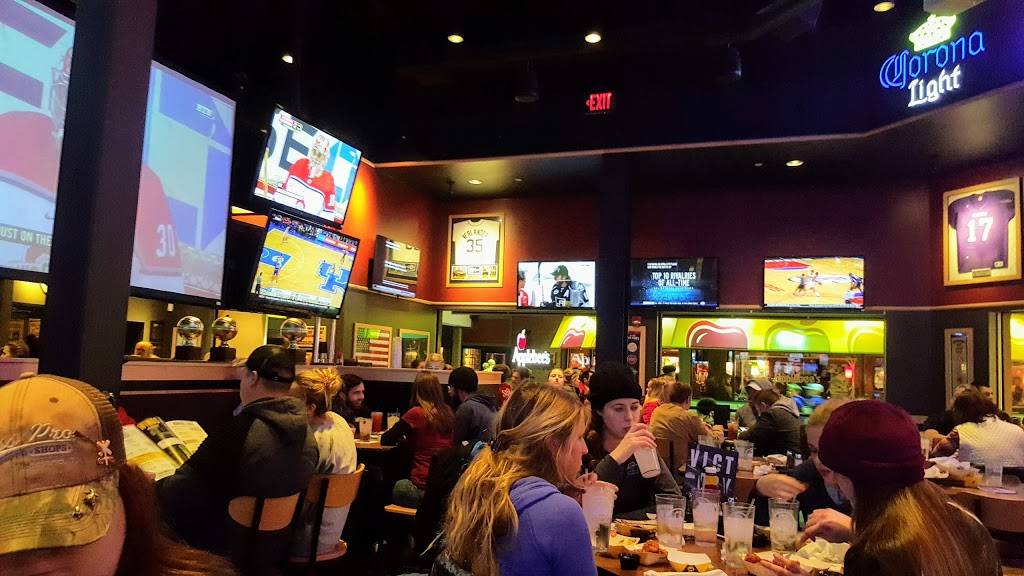 Buffalo Wild Wings | meal takeaway | 5775 Beckley Rd Suite 655, Battle Creek, MI 49015, USA | 2699799464 OR +1 269-979-9464