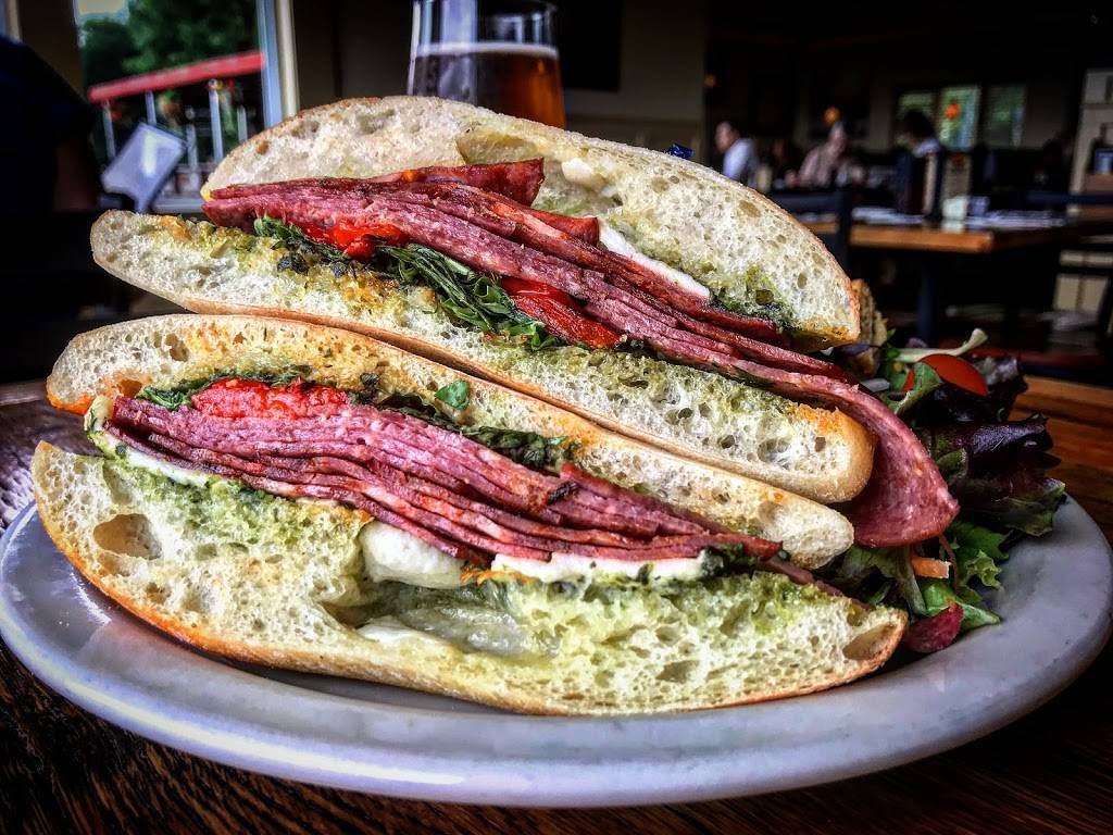 Carsons Woodside Tavern | restaurant | 57 NY-9P, Malta, NY 12020, USA | 5185849791 OR +1 518-584-9791