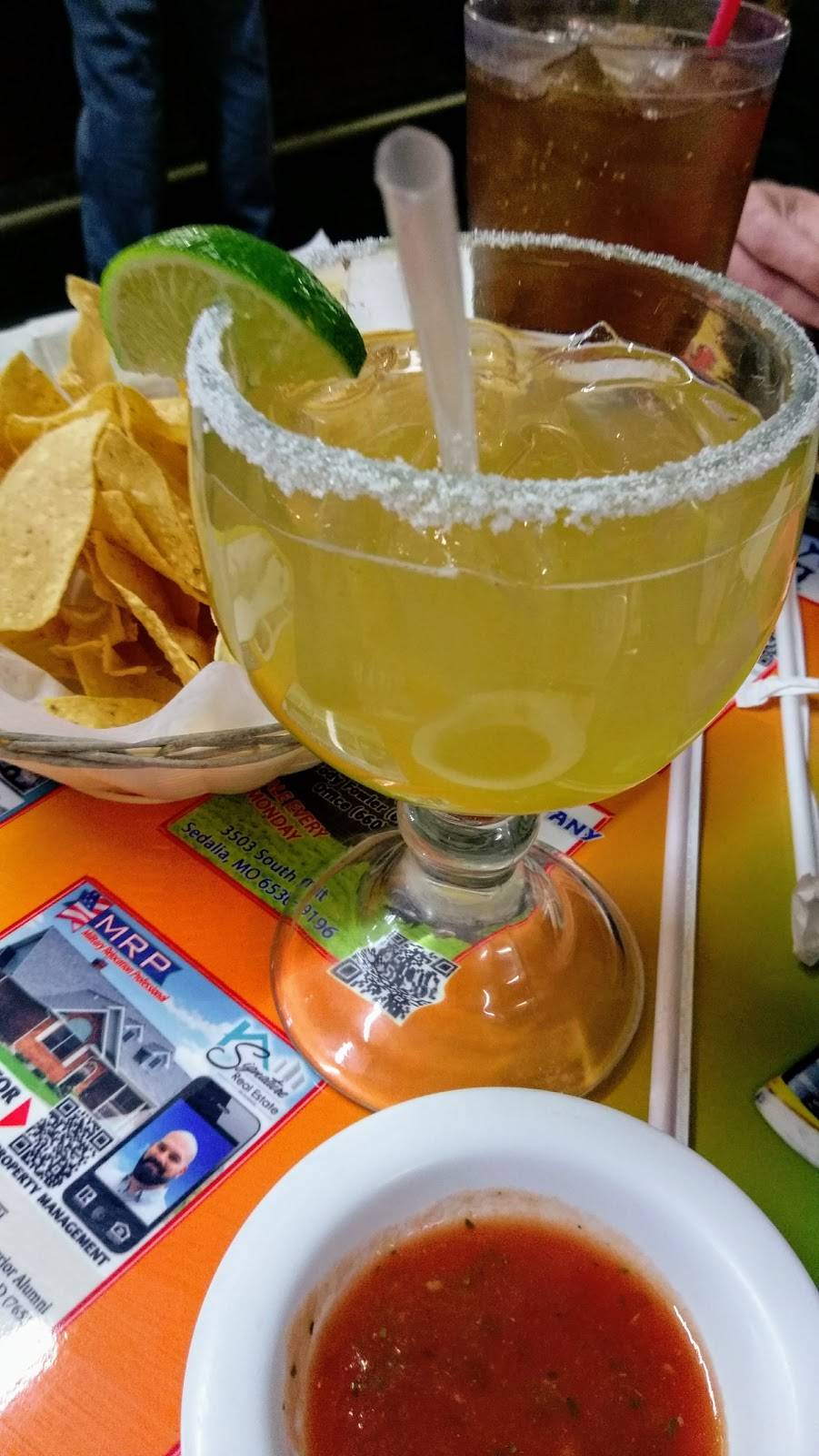 Tequila Jalisco Mexican Restaurant | restaurant | 600 E Allen St C, Knob Noster, MO 65336, USA | 6605639780 OR +1 660-563-9780