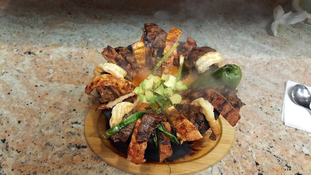 Los Agaves | restaurant | 1616 S Gold St #1, Centralia, WA 98531, USA | 3608074370 OR +1 360-807-4370