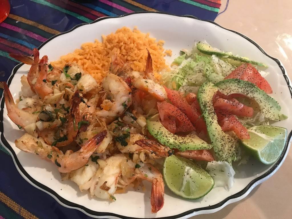 Albas Restaurant | restaurant | 1825 W Chicago Ave, Chicago, IL 60622, USA | 3122650818 OR +1 312-265-0818