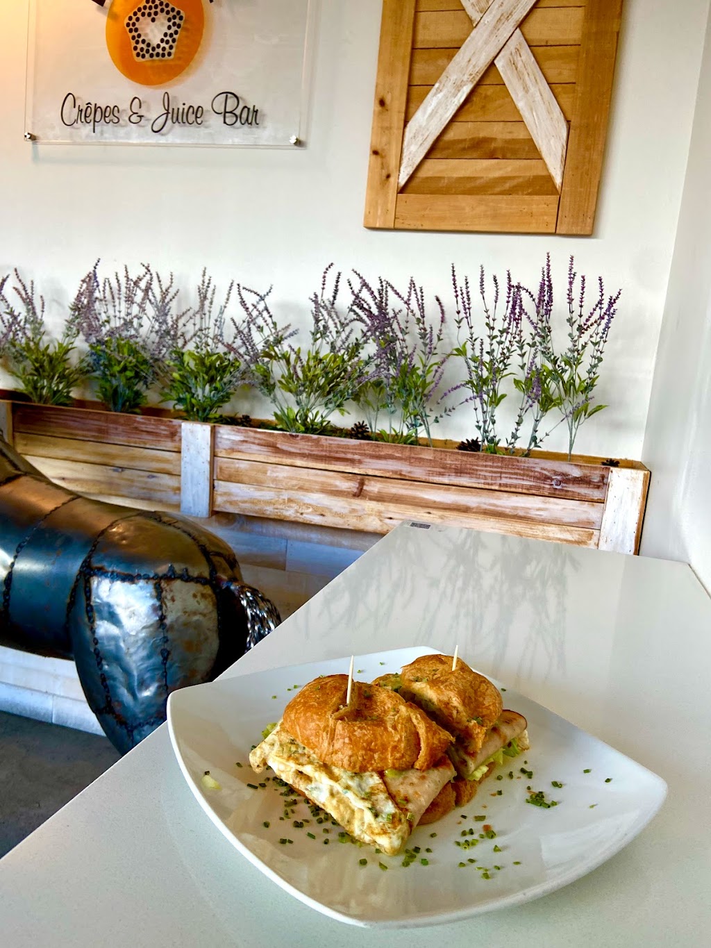 Papayaz | restaurant | 16845 E Ave of the Fountains Suite D105, Fountain Hills, AZ 85268, USA | 4806180164 OR +1 480-618-0164