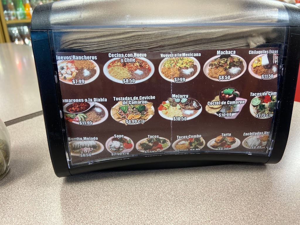 Ochoas Carniceria, Taqueria y Menudo | restaurant | 508 S Smith Ave, Corona, CA 92882, USA | 9517351047 OR +1 951-735-1047