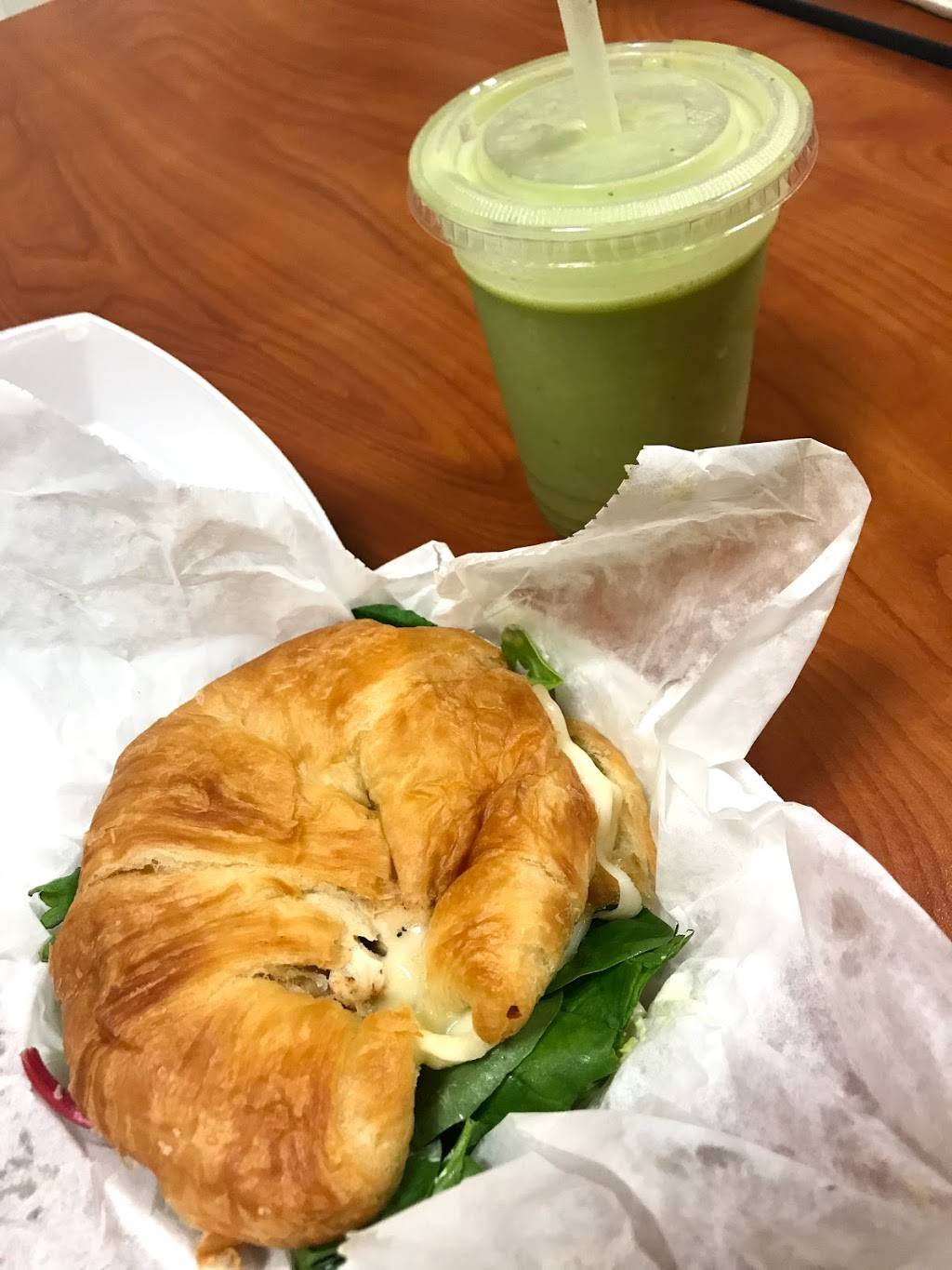 Ultra Juice and Fruit Salad Bar | restaurant | 901 Progresso Dr #109, Fort Lauderdale, FL 33304, USA | 9549085464 OR +1 954-908-5464