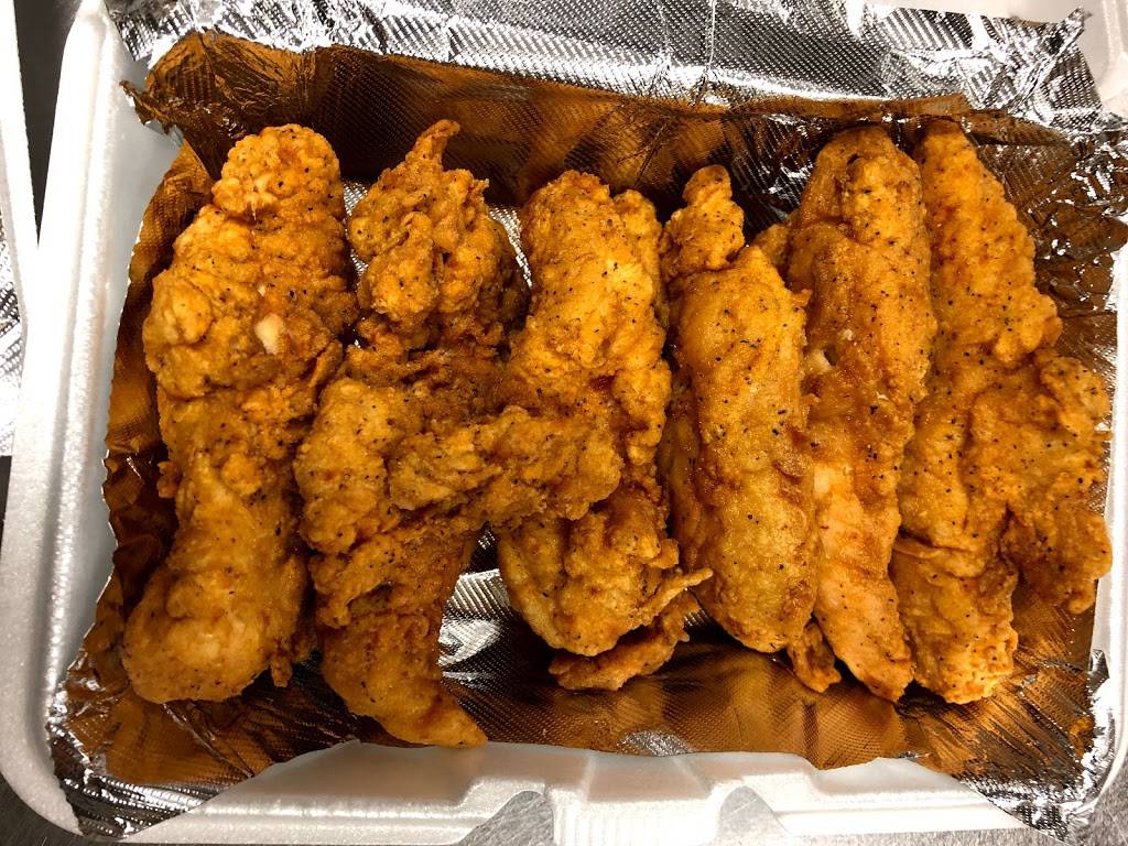 Wing Snob | restaurant | 28408 Five Mile Road, Livonia, MI 48154, USA | 7348554129 OR +1 734-855-4129